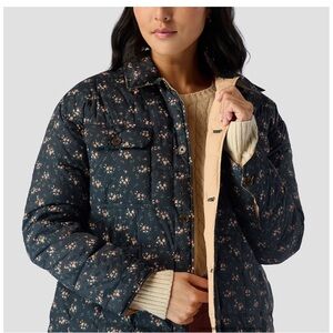 New with tags The Great. Outdoors The Reversible Down Trapper Puffer Sz large